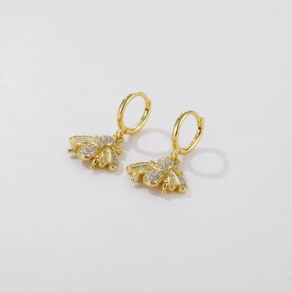 1pai Rpaved Clear CZ Zircon Bee Shaped Hoop Cute Drop Exquisite Earring Fashion Jewelry Pendientes Girl Gifts
