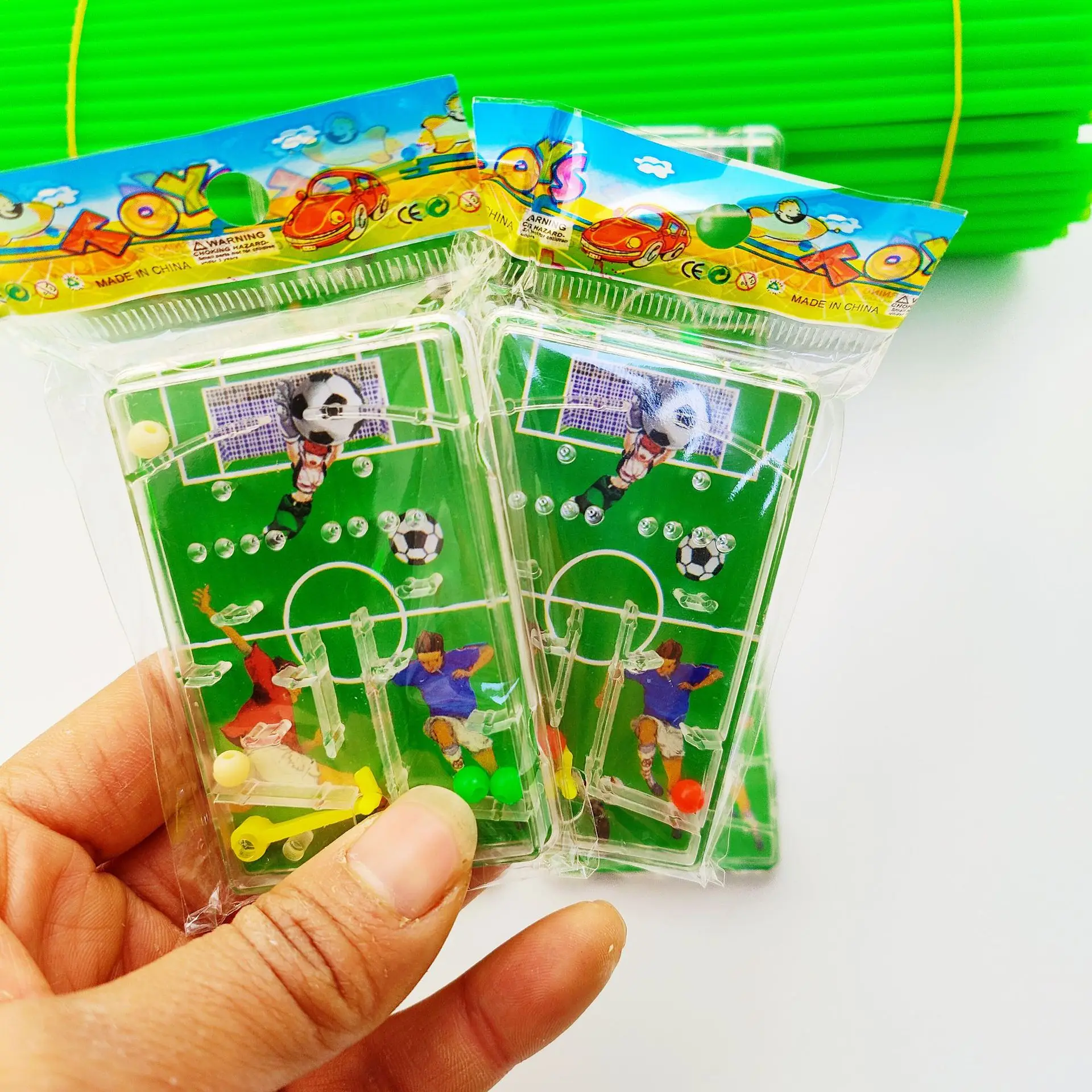 6PCS Soccer Table Football Maze Game For Kids Early Educational Toy Football Theme Birthday Party Decor Girls Boys Favors Gifts
