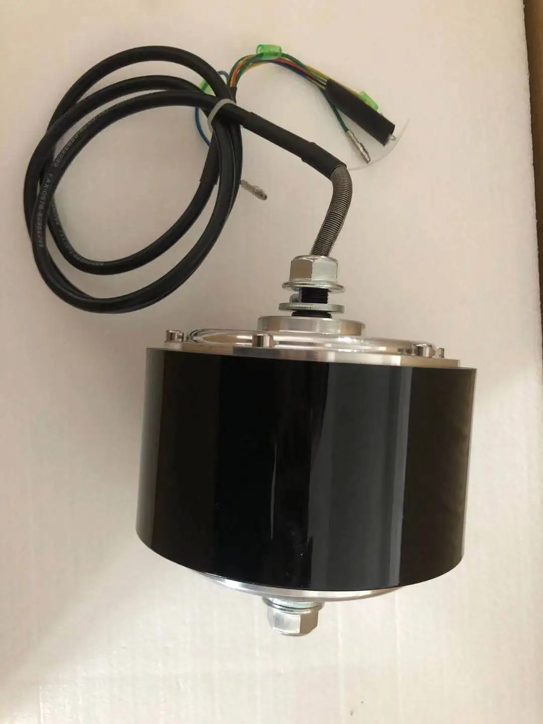 Tenfast 4 inch Geared Low Speed High Torque BLDC Electric Hub Motor Wheel