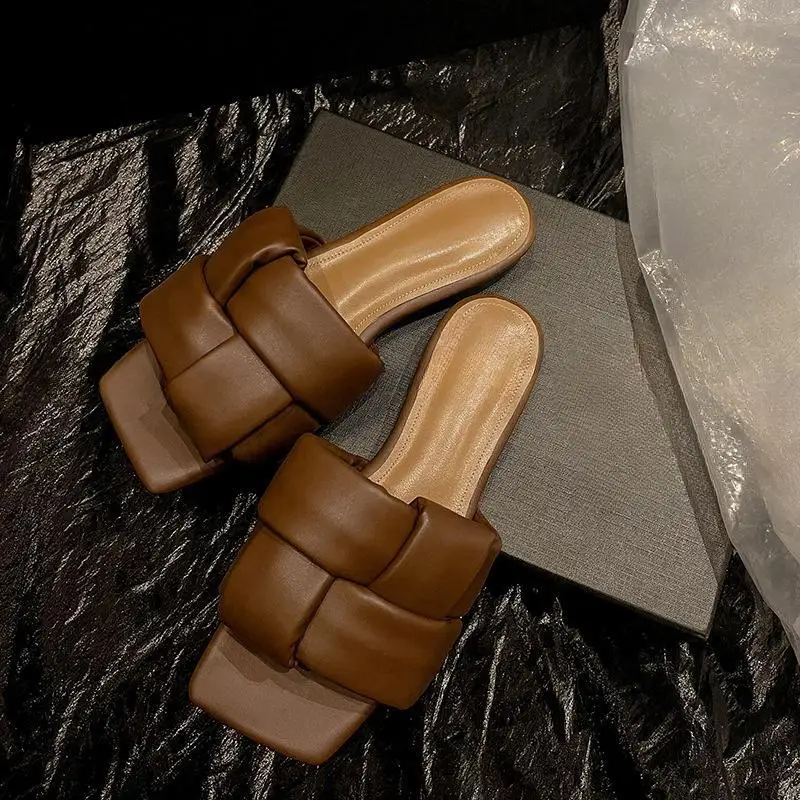 French square toe woven sheepskin slippers with flat bottoms and mesh red slippers for women's summer new external wear sandals