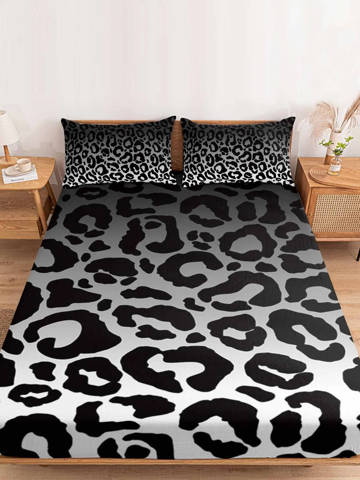 

Leopard Gradient Polyester Fitted Sheet Mattress Cover Four Corners Elastic Band Bed Sheet Pilllowcase