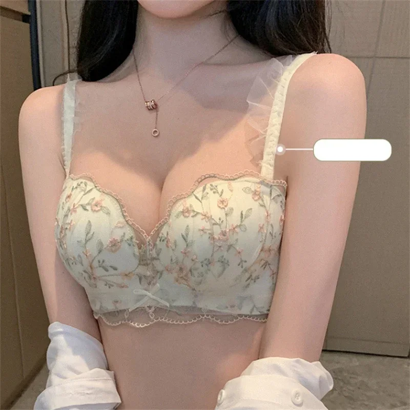 Small Breasts Gathered Women's Underwear Flat Chest Collection Side Breast  Anti-sagging No Steel Ring Embossed Women's Bra