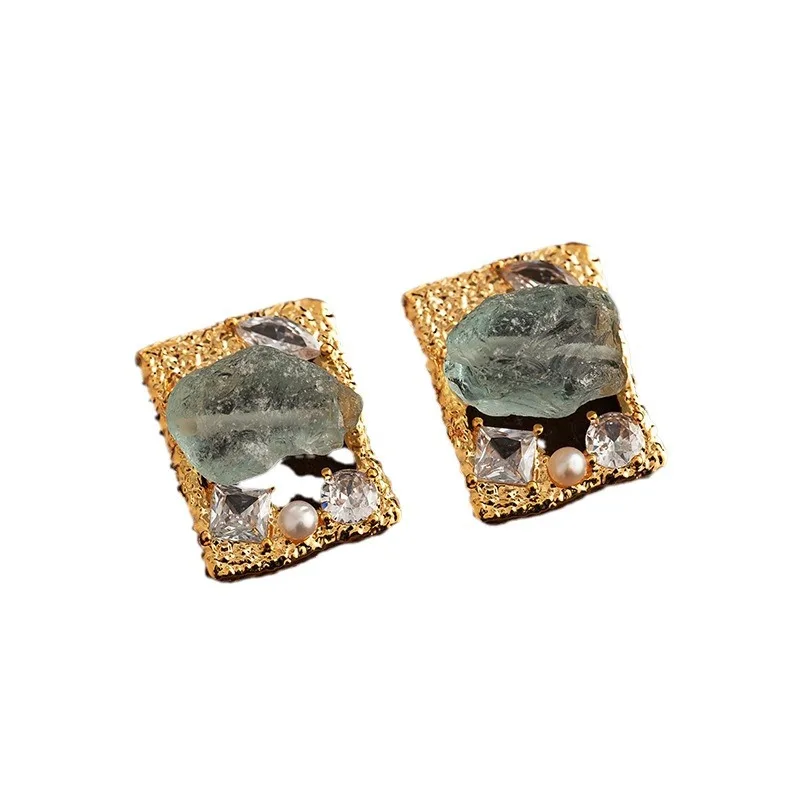 Light luxury medieval vintage natural green crystal zircon pearl stud earrings for women