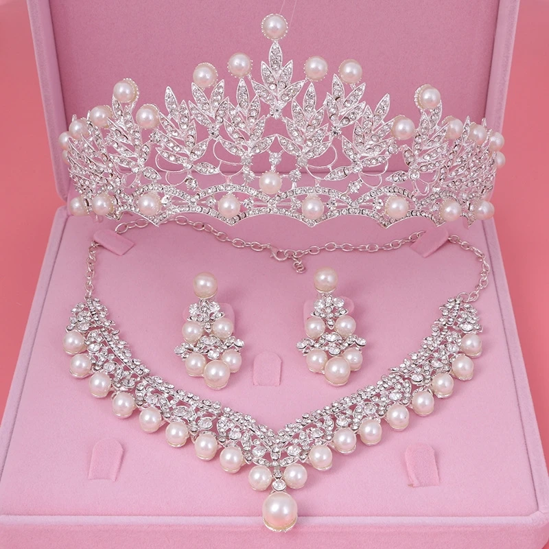 Set Di Gioielli Da Sposa In Perle: Collana E Orecchini In Zirconia