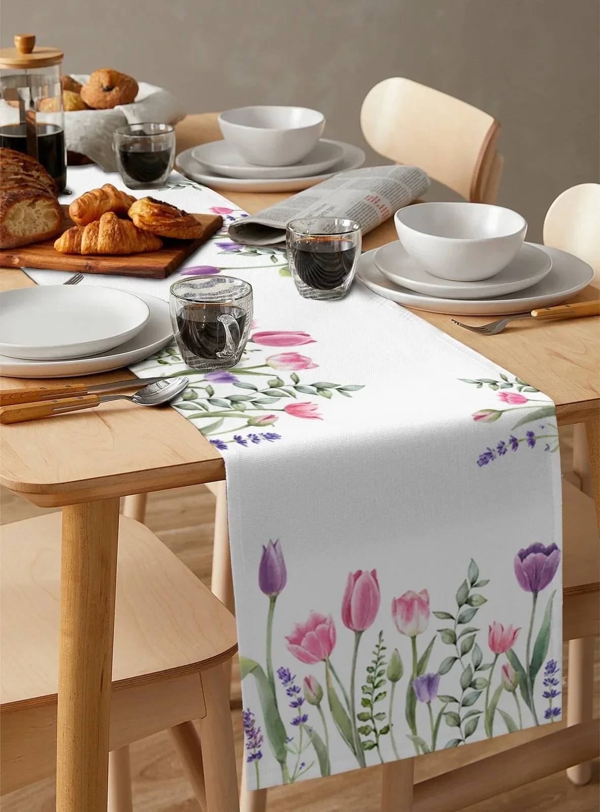 Spring Tulip Plant Flower Linen Table Runners Holiday Party Table Decor Farmhouse Dining Table Runners Wedding Decorations 5