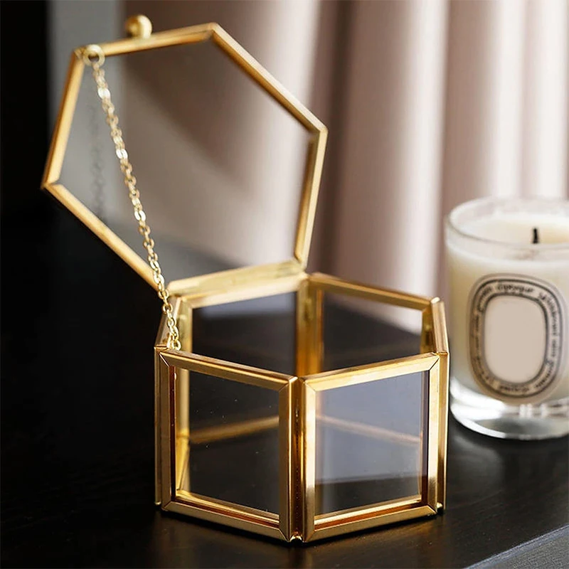 Hochwertige sechseckige Ringbox aus Gold und Schmuckzubehörbox aus goldenem Glas, luxuriöse und retro Schmuckaufbewahrungsbox. – Detail 10