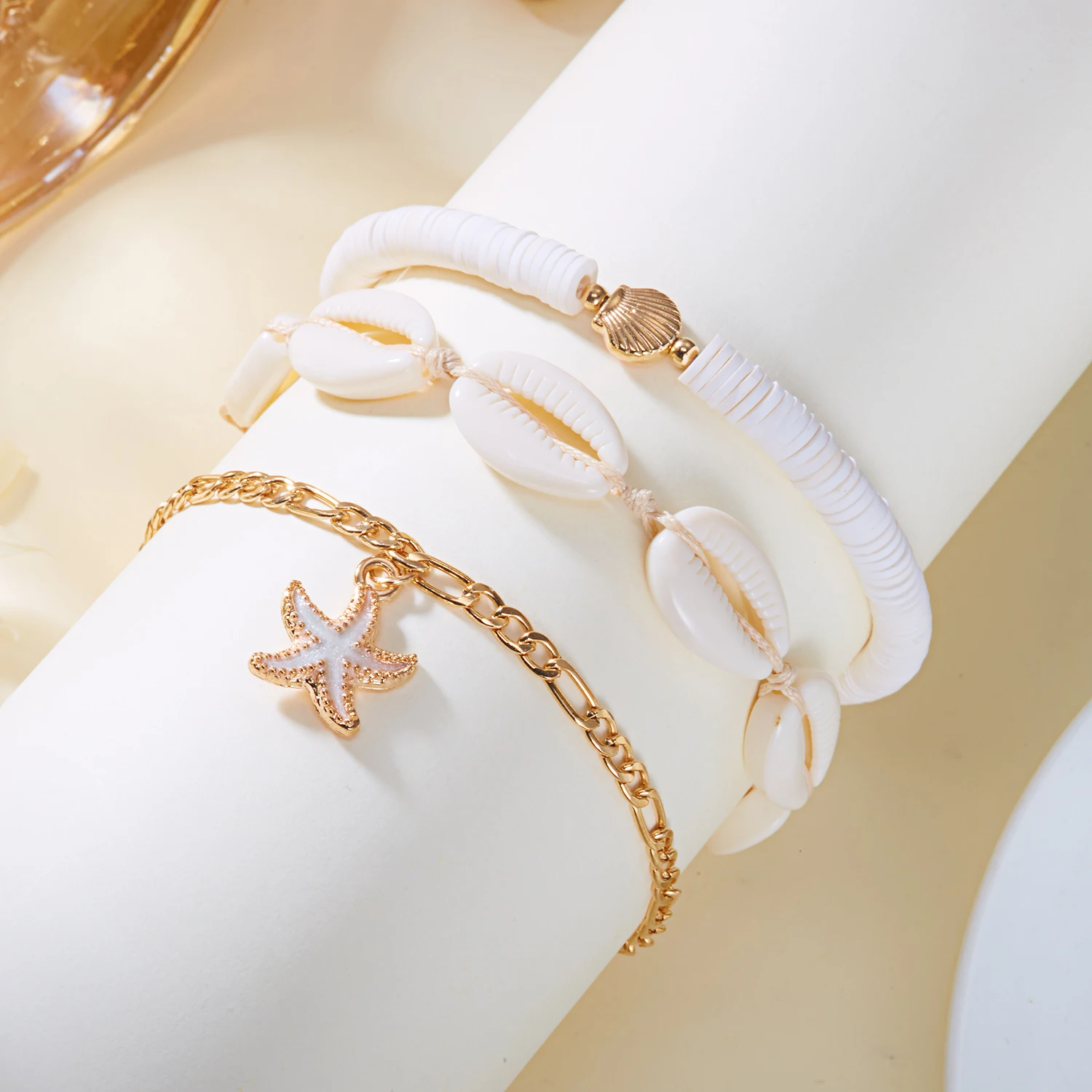 Trendiges Boho-Fußkettchen-Set mit Muscheln, Seesternen und Kunstperlen, Verstellbares Fußarmband für Frauen, Strand- und Urlaubsschmuck für den Sommer – Detail 6