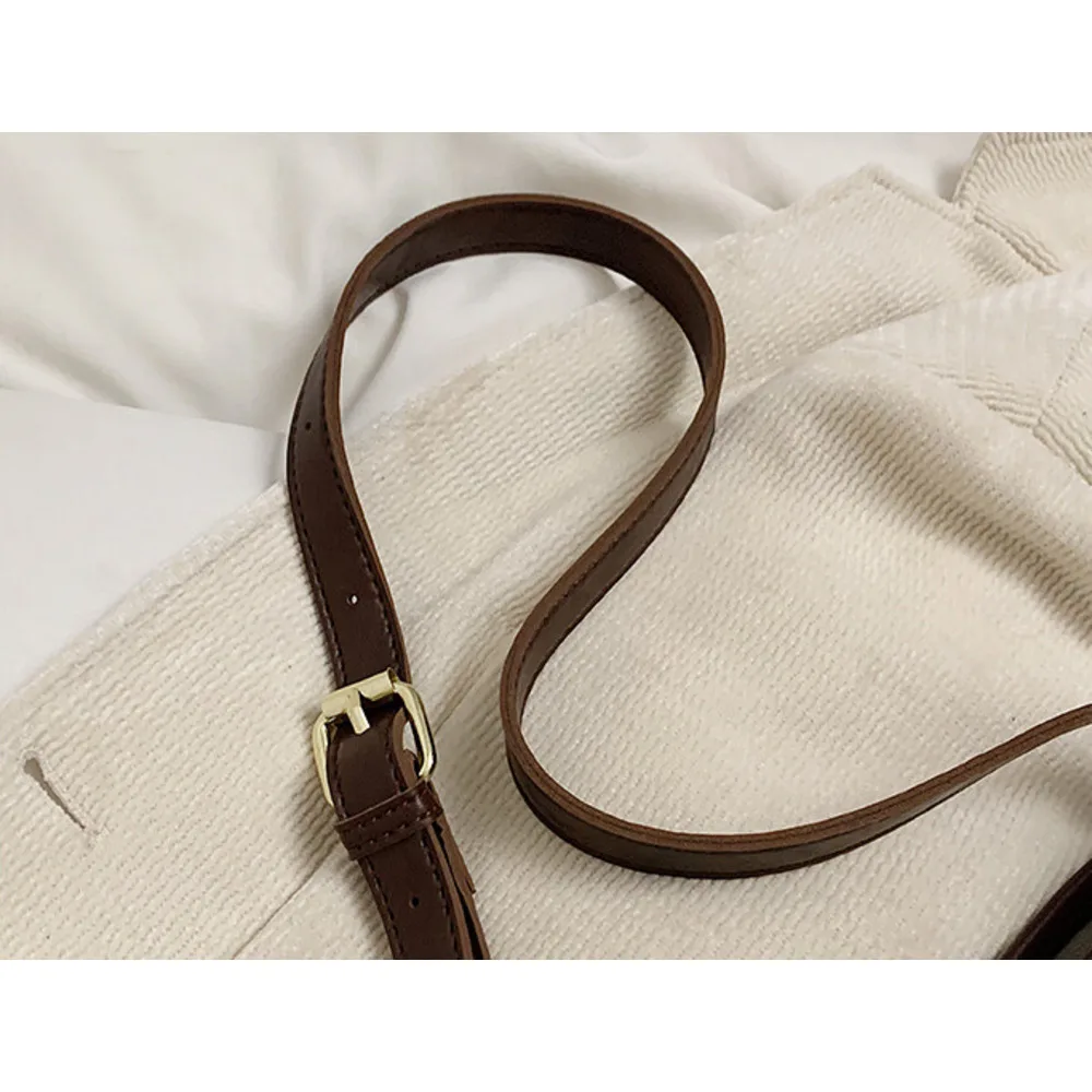 Borsa a secchiello sottobraccio alla moda per donna 2024 Nuova borsa a tracolla per pendolari dal design di alta qualità e di nicchia_voghion.com