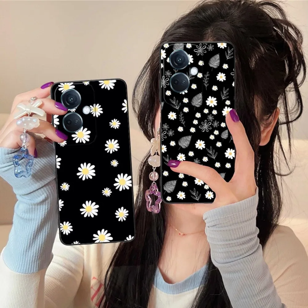 Classic Daisy Mobile Cell Phone Case For Oppo Find X5 X3 X2 A93 Reno 8 7 Pro A74 A72 A53 Black Soft Phone Cover Funda