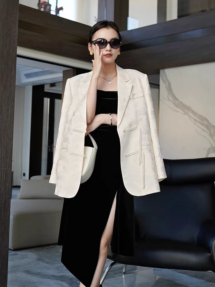 

2023 Spring/Summer Fashion New Women's Clothing Buckle Silk Blended Jacquard Suit Jacket 0822