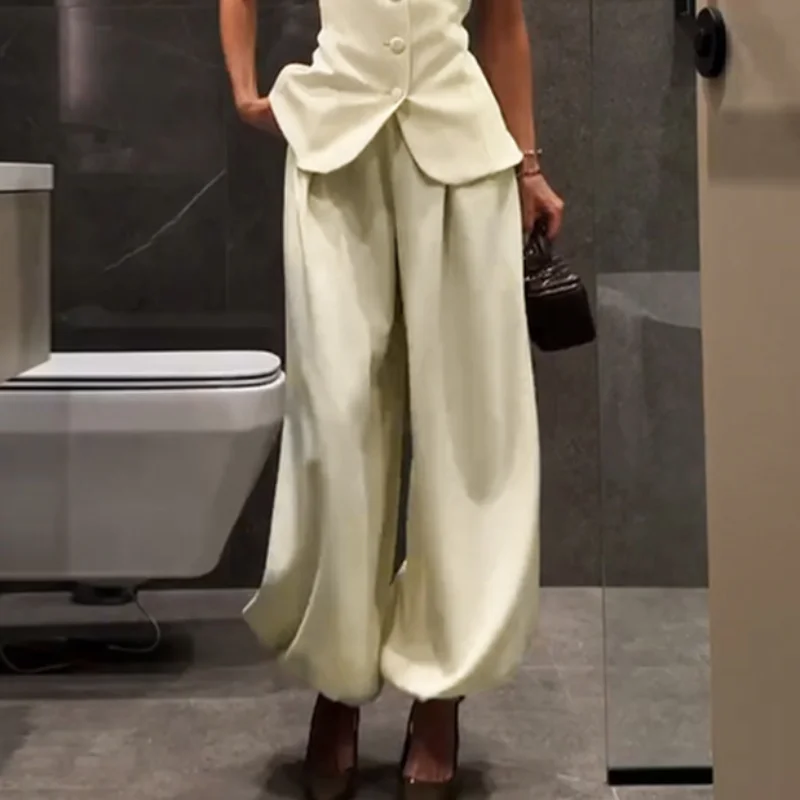 Light yellow pants