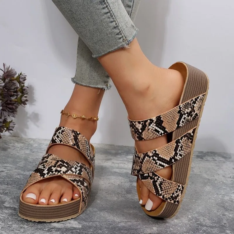 

XIHAHA 2023 New Cross-Tied Female Slippers Shoes Woman Rubber Flip Flops Flat Beach Summer Weave Slides Shoe Women's Sandals