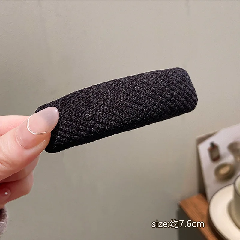 Vintage Kaffeebraune Seitenpony-Haarspange mit französischem Karomuster, Haarklammern für Mädchen, geometrische Haarspange, Haarschmuck – Detail 9