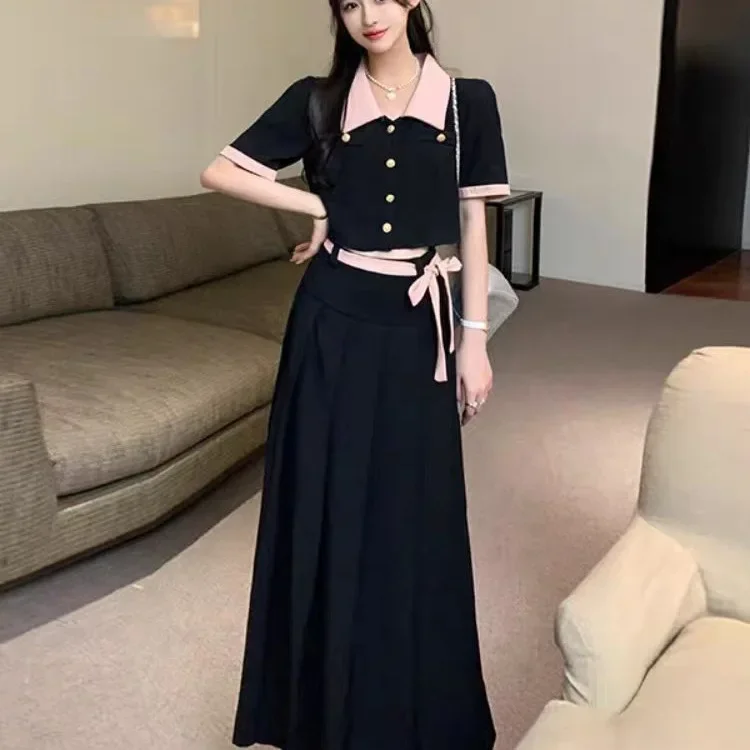 طقم تنورة طويلة سوداء مقاس كبير للنساء على شكل كمثرى صيفي بخصر عالٍ للتخسيس نصف الجسم طقم مكون من قطعتين من ألياف البوليستر