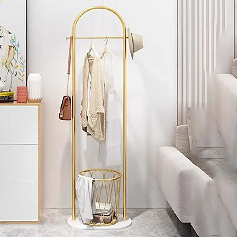

Stand Minimalist Boutique Clothes Rack Nordic Metal Bedroom Outdoor Clothes Hanger Golden Balcony Kledingrek Home Eccessories