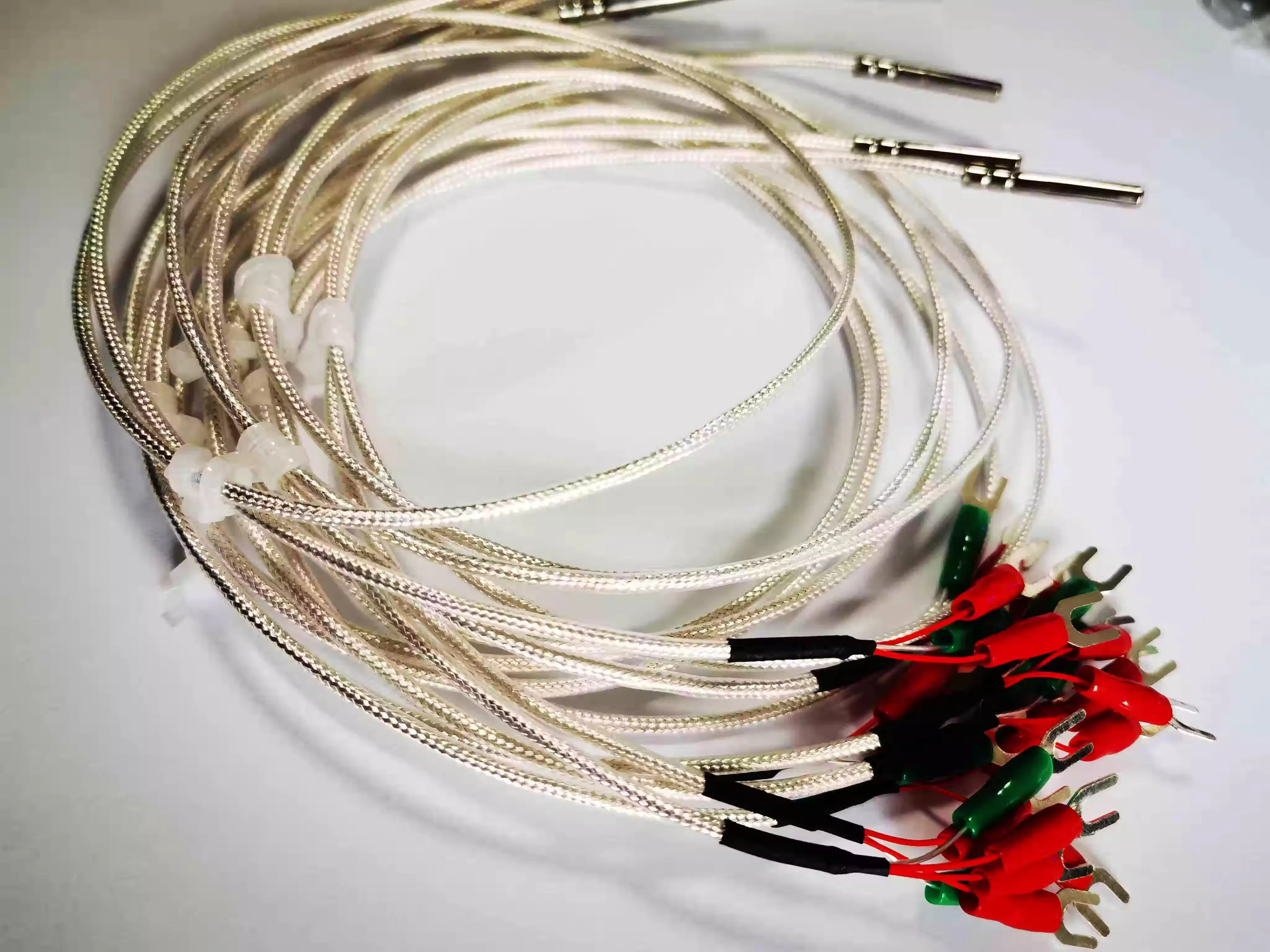 

Платиновый термистор Pt100, датчик температуры с канавкой, фотогалерея, 30*600 мм