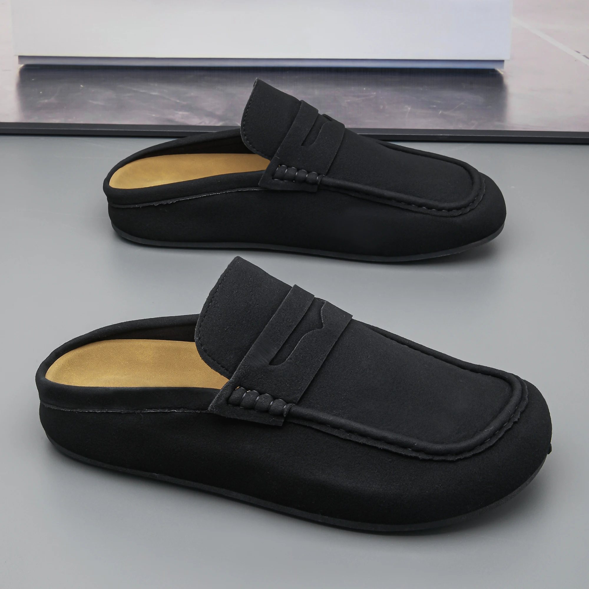 Men's Fashionable Soft Sole Slip in Half Slipper, Spring and Summer Fashionable Sole, Casual Sports Shoes, Suede Leather Surface