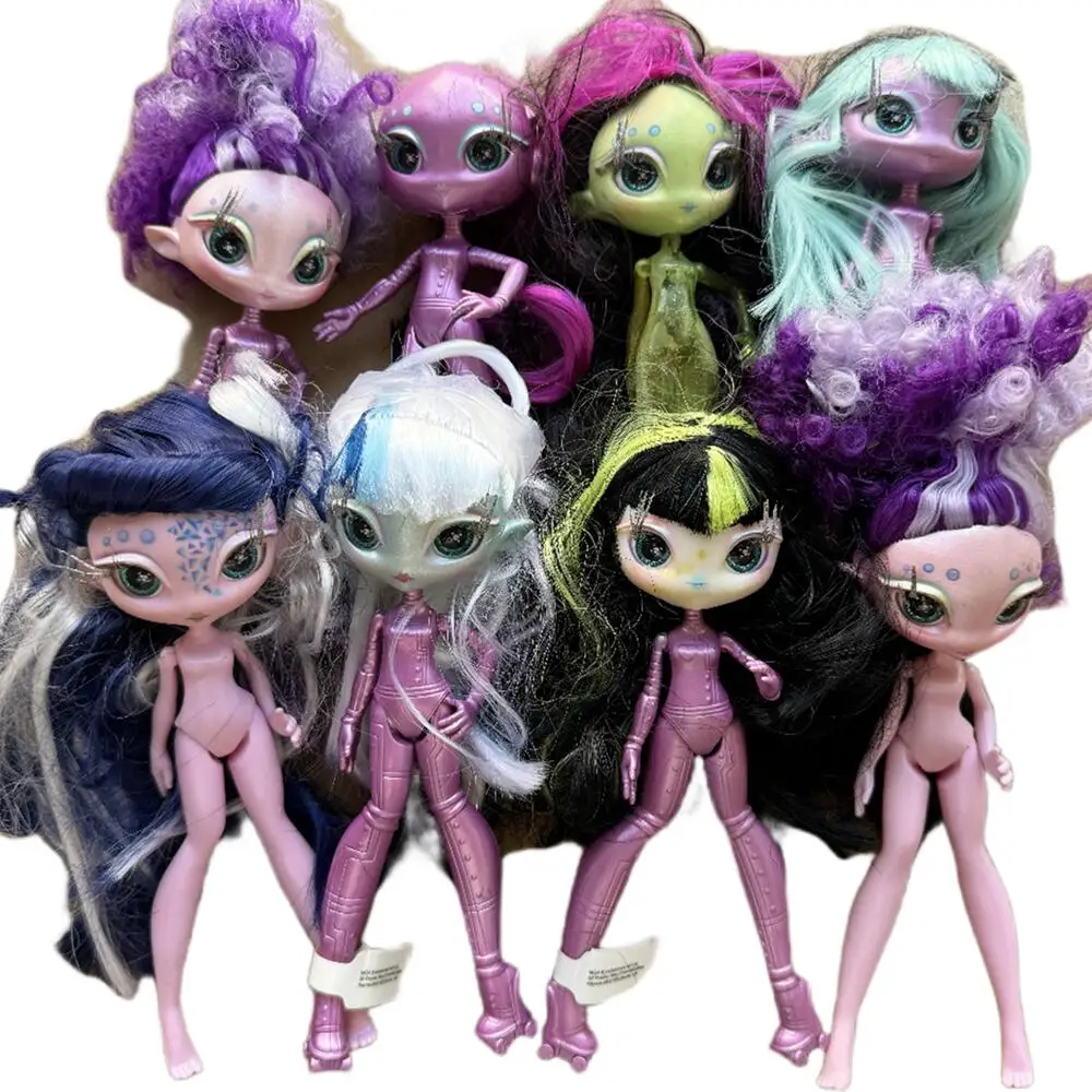 Original Una Verse Dolls Novi Stars 1