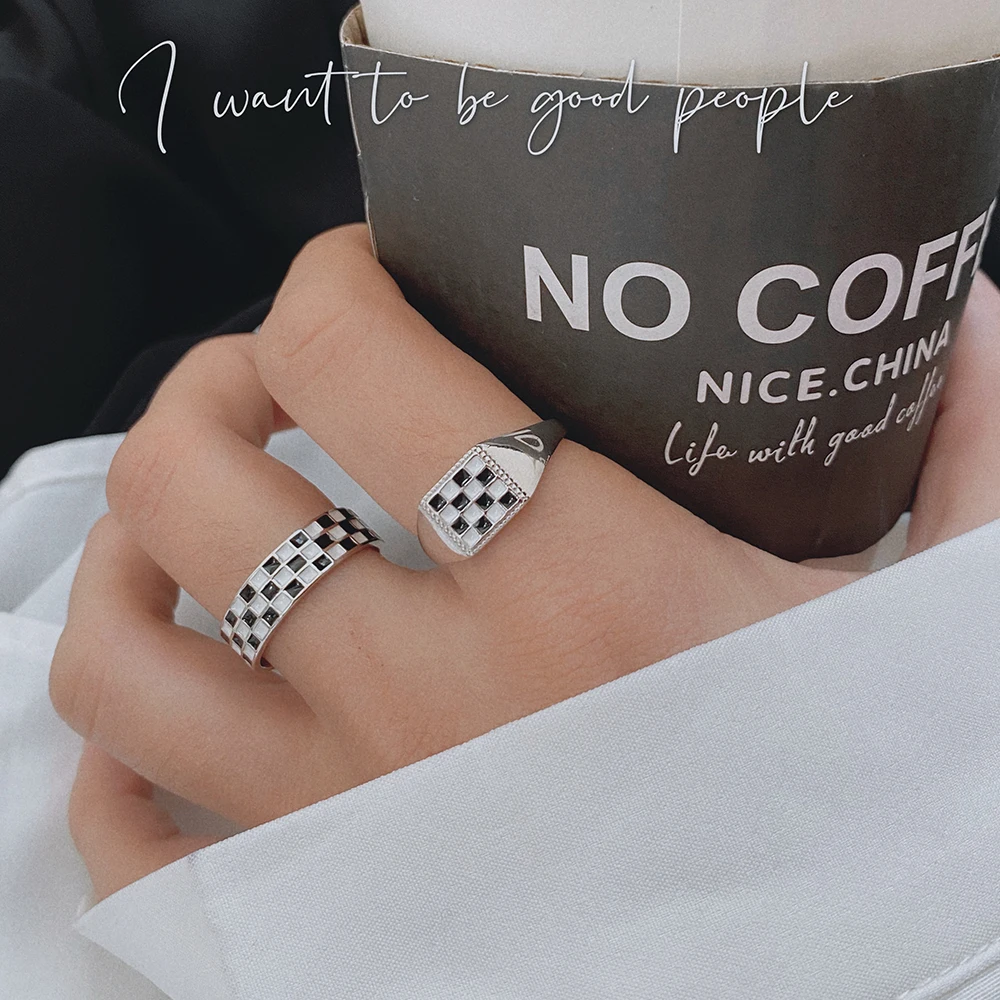 

S925 pure silver temperament black and white checkerboard ring personality contracted female jewelry