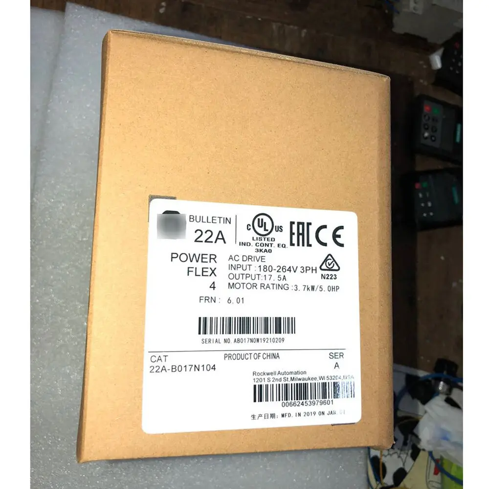 

22A-B017N104 Новый PowerFlex4 240 В 17A 5HP в коробке, быстрая доставка HT 1 шт.