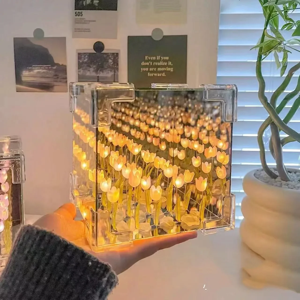 Three Dimensional Night Lamp Creative Diy Tulip Flower Sea Cube Three-Dimensional Small Night Lamp Material Package for Girlfriend Couple