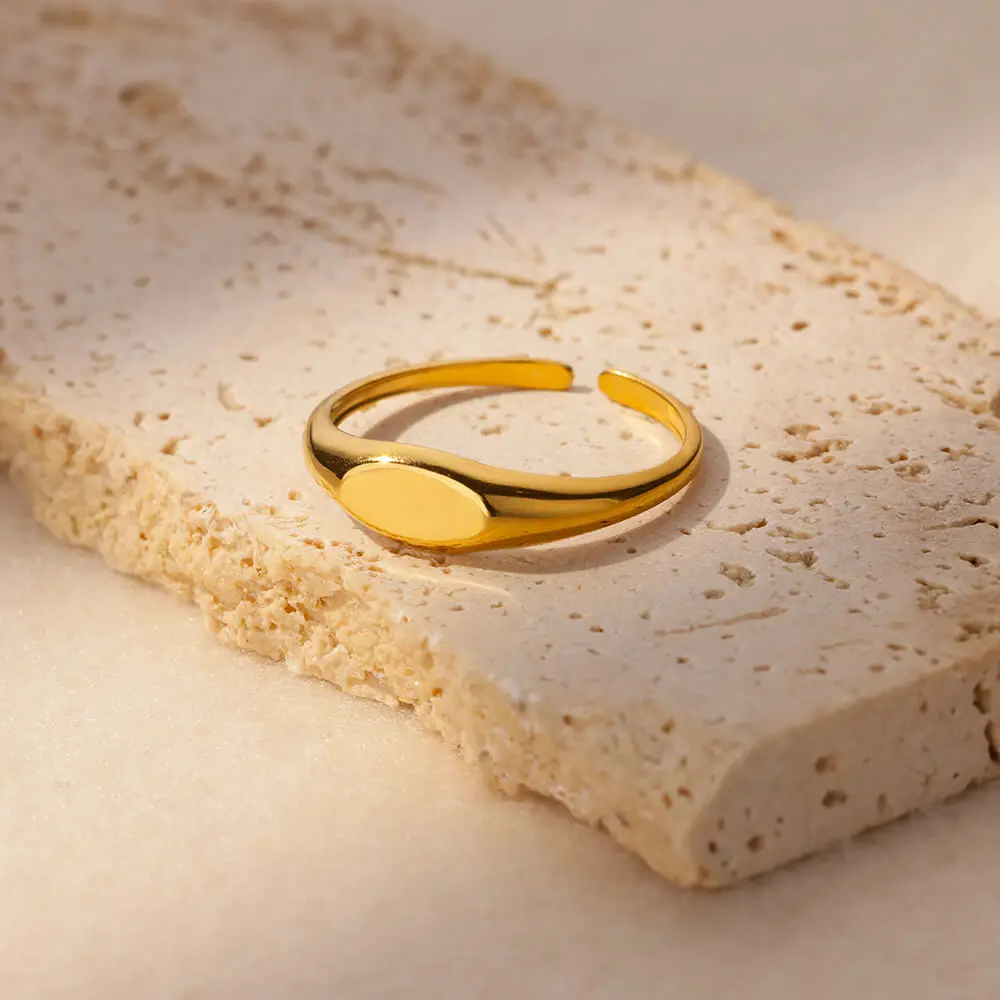 Tiny Oval Rings For Women For Gold Jewelry