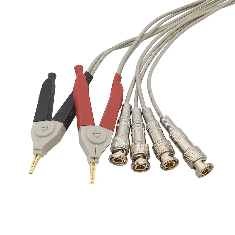 

USB-кабель диаметром 80 см