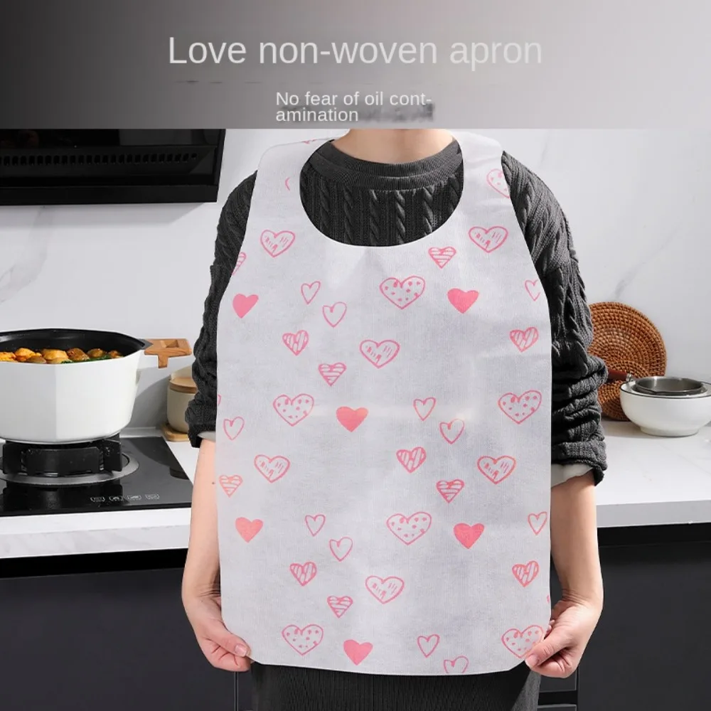Non Woven Heart Printed Disposable Aprons for Cooking and Restaurant