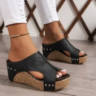 2025 Sandalen Damenschuhe Sommer Weiche Damen-Slides Damen-Sandalen Keilabsatz-Schuhe Damen-Plateau-Absätze Pantoffeln Damen-Fußbekleidung – Detail 2