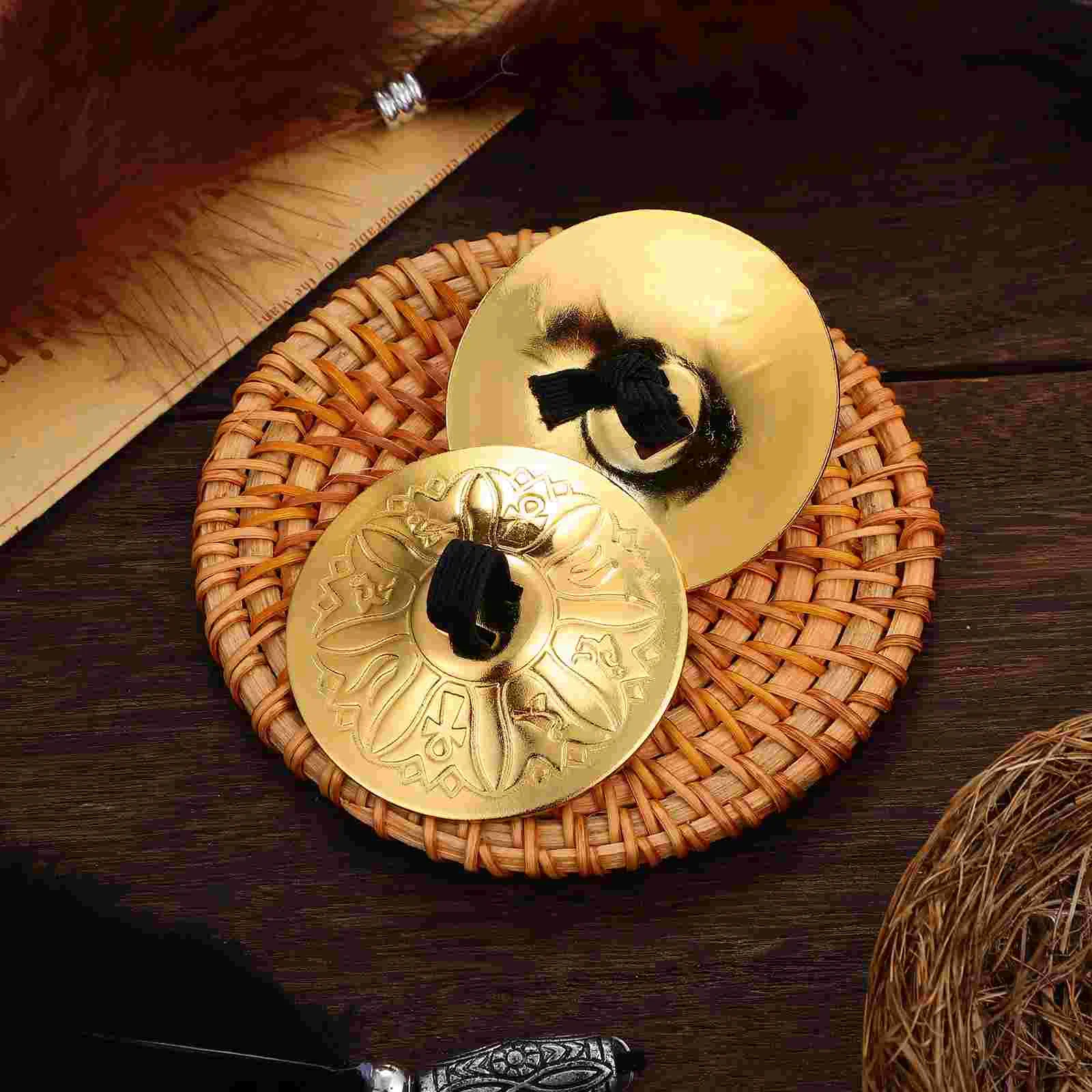 4pcs Copper Finger Cymbals Small Finger Cymbals Belly Dancing Mini Cymbals Musical Instrument Saucers