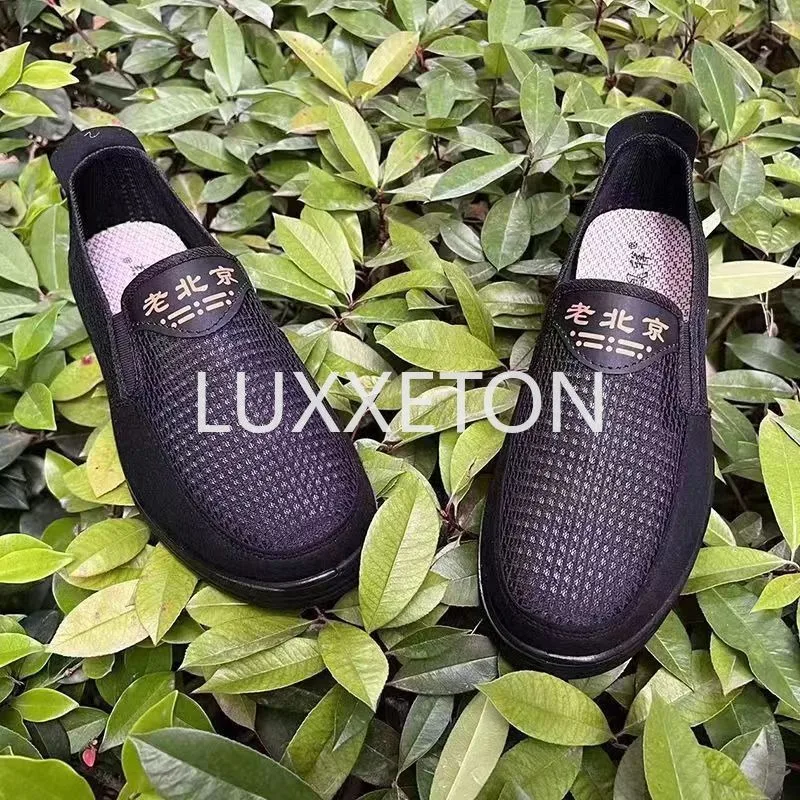 Men Mesh Breathable Vulcanized Shoes Summer New Fashion Non Slip Comfortable Soft Sole Breathable Black Casual Sports Shoes 6