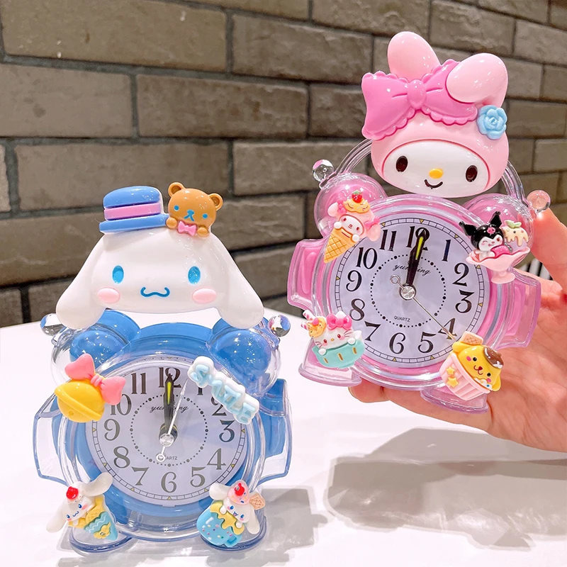 Sanrio kawaii kromi crosoll目覚まし時計 (女の子用) 、ハローキティ
