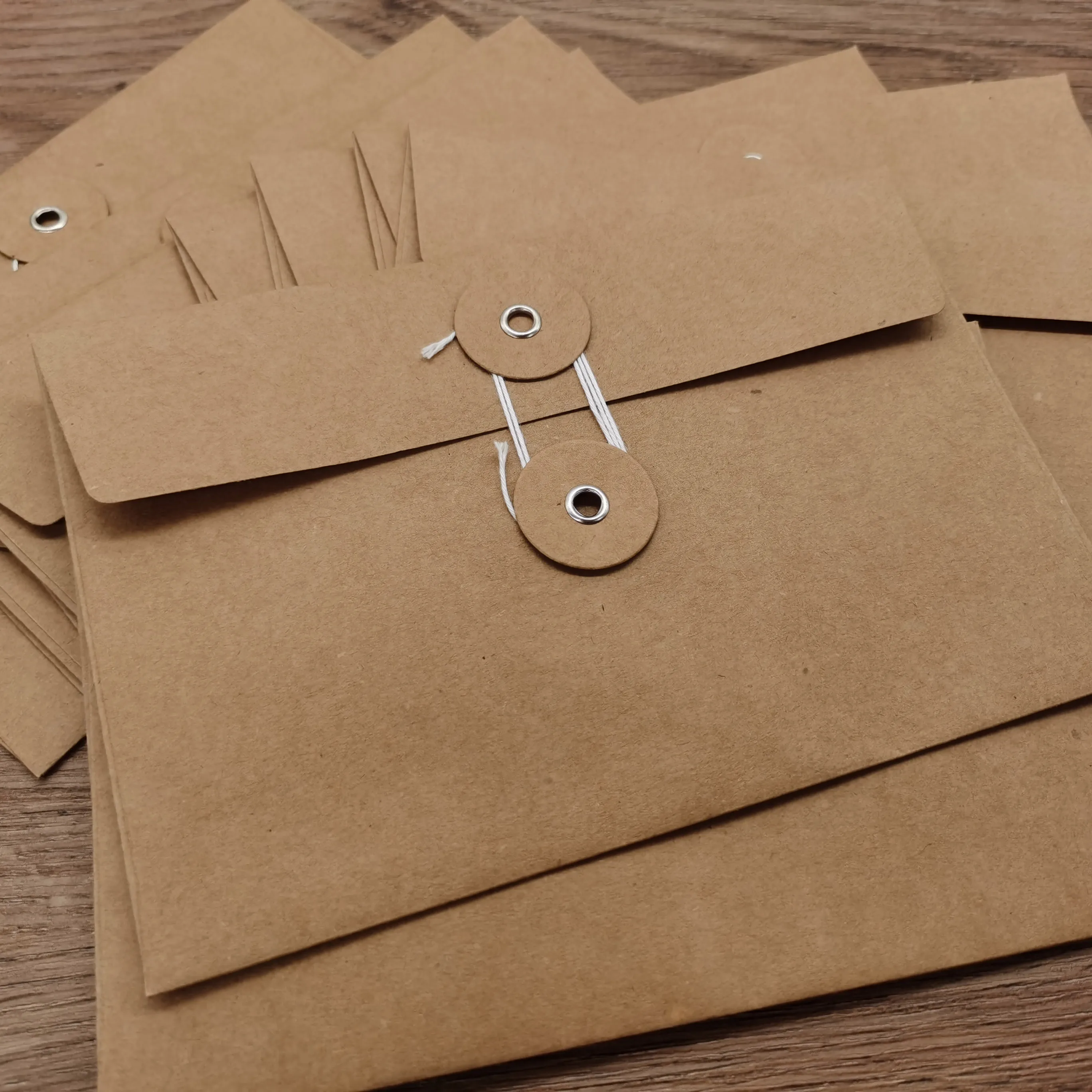 Retro Kraft Paper Envelope Bag for Confessions and Postcards – CHL