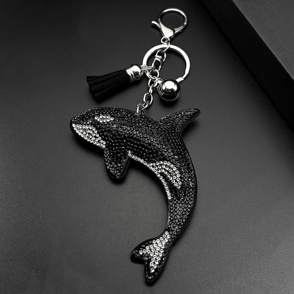 Killerwal Ozean Schlüsselanhänger für Frauen Männer voller Strass Kristall schwarze Quaste Seefisch Tier Tasche Anhänger Dekor Schmuck Geschenke