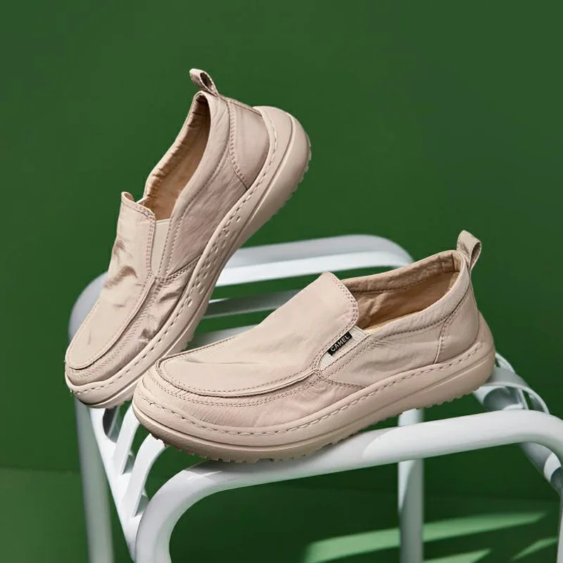 حذاء رياضي جلد طبيعي فاخر 2025