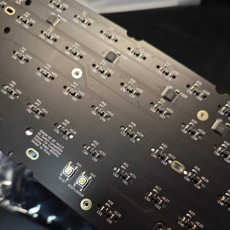 Geonworks Venom 60 HE Magnetic Switch Keyboard PCB 6.25U/7U Space