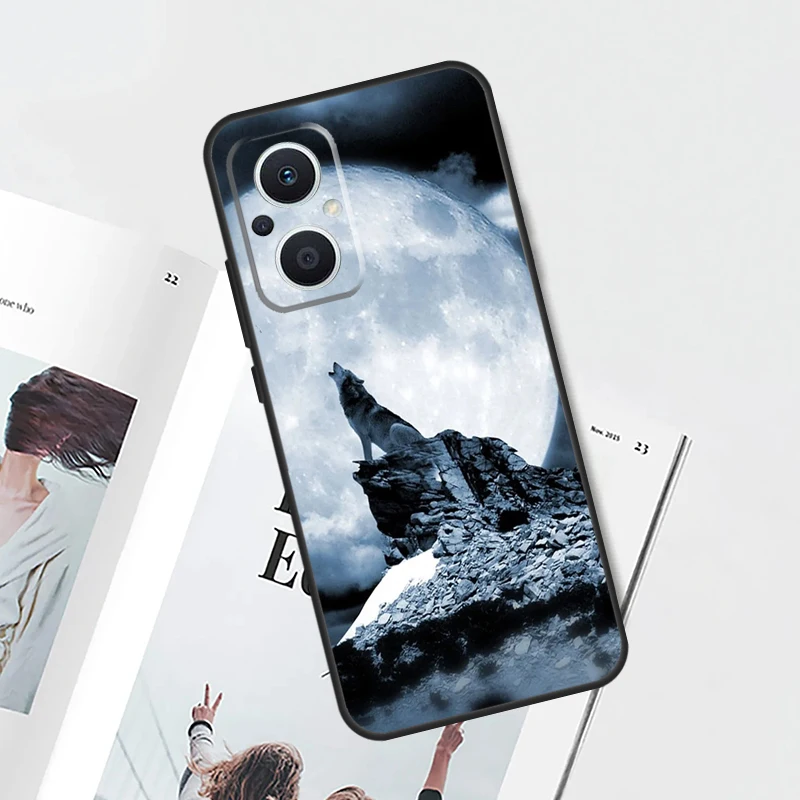 Moon Roaring Wolf Design Phone Case Cover