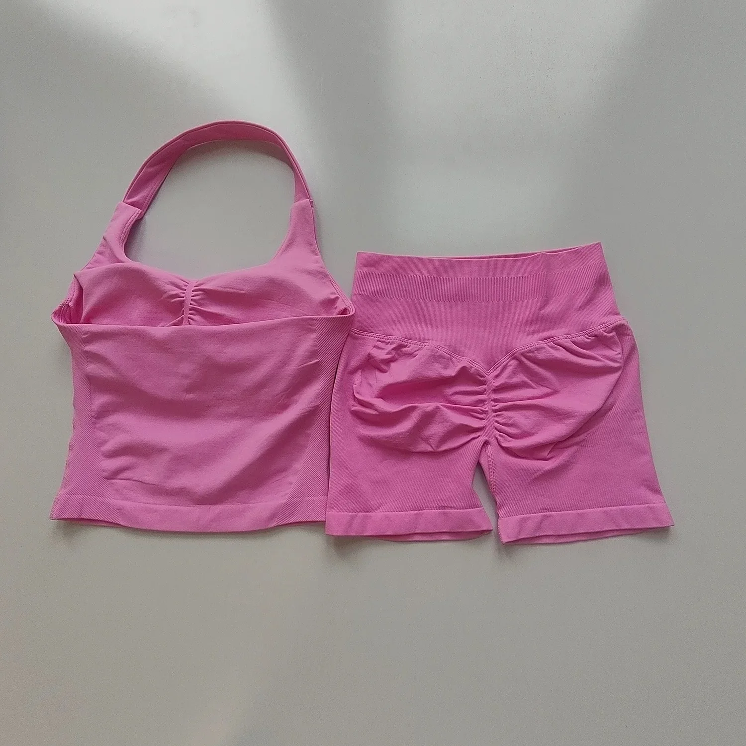 2PCs Peach High Waist Belly Hip Lifting Sports Bras Shorts Suit Gathering Shock-proof Neck Halter Yoga Suit Running Fitness Set