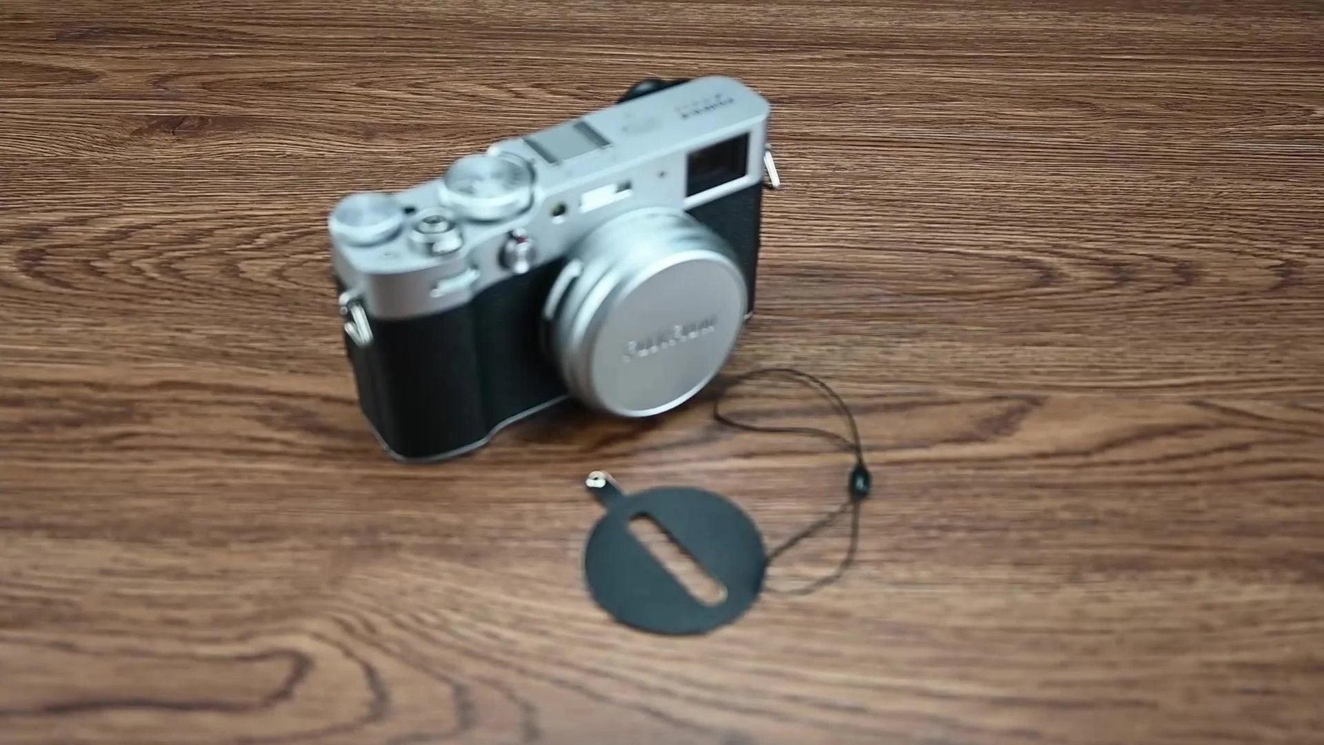JJC Держатель крышки объектива для Fujifilm X100 X100S X100T