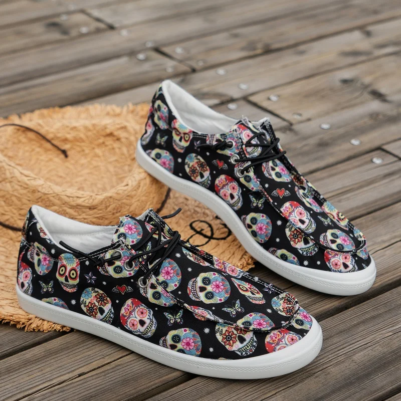 Plus Size Popular Canvas Shoes For Women, 2023 Autumn New Arrival,  Halloween Style, European And American Style Casual Shoes For Women