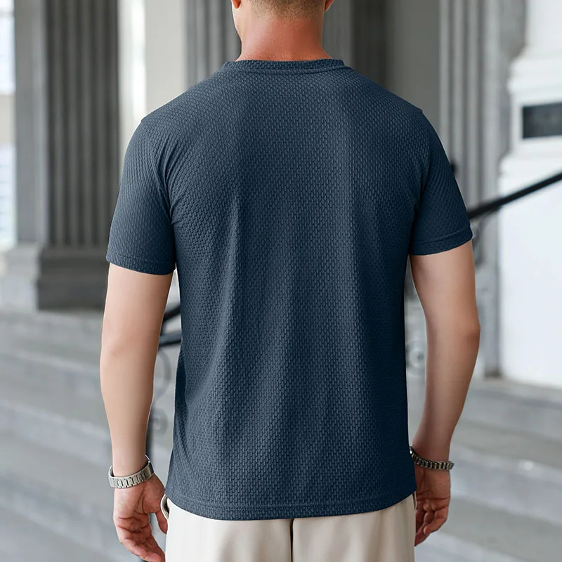 PlatiNum Men's T-shirt Product Features