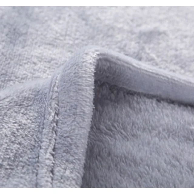 2025 new solid color simple plush blanket multi-functional Farley plush thickened warm blanket 6