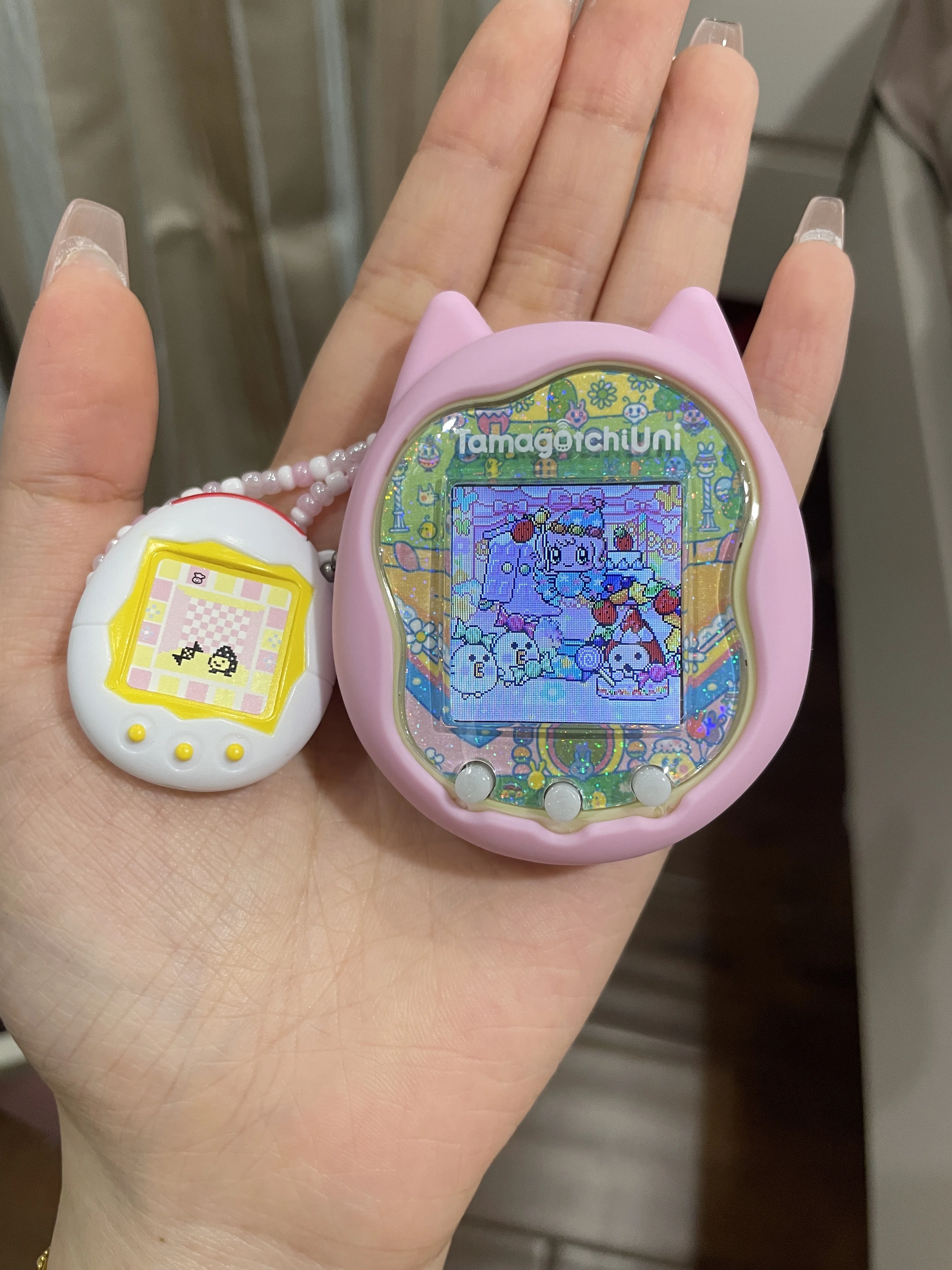 n*1様 たまごっちUni カバー、ストラップ、フェイスプレート