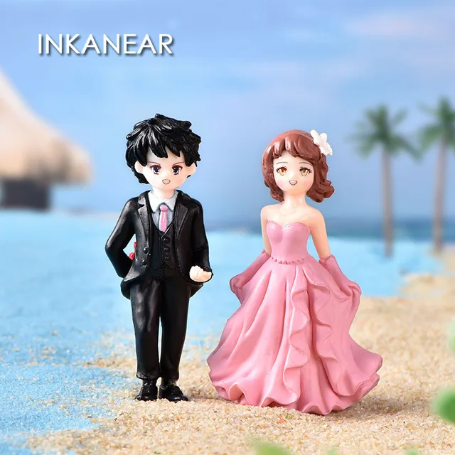 Lovers Figures for Wedding Dress Couple Suit: The Perfect Miniature Decoration Dolls for Valentines Day Gift