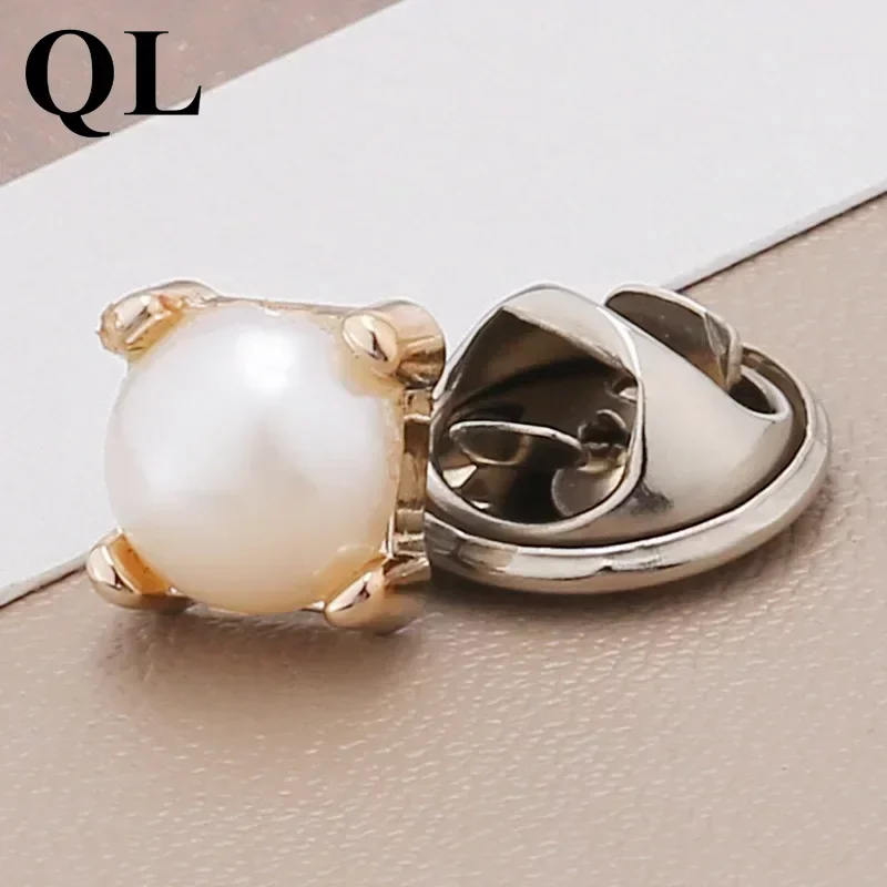 

5PCS Pretty Shank Buckle Luxury Pattern Buttons Coat Windbreaker Sweater Accessories DIY Apparel Sewing Supplies Arts Crafts