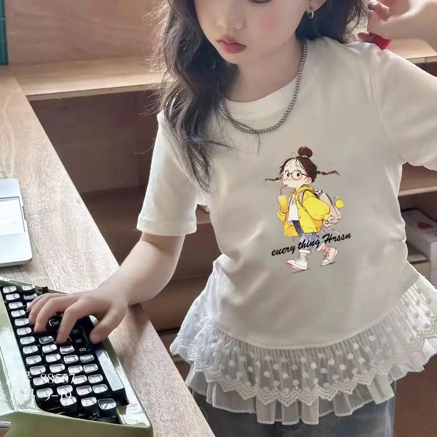 아동 의류 소녀 여름 캐주얼 레이스 티셔츠 2025 반팔 레이스 접합 새로운 흰색 탑 3-12 아동복