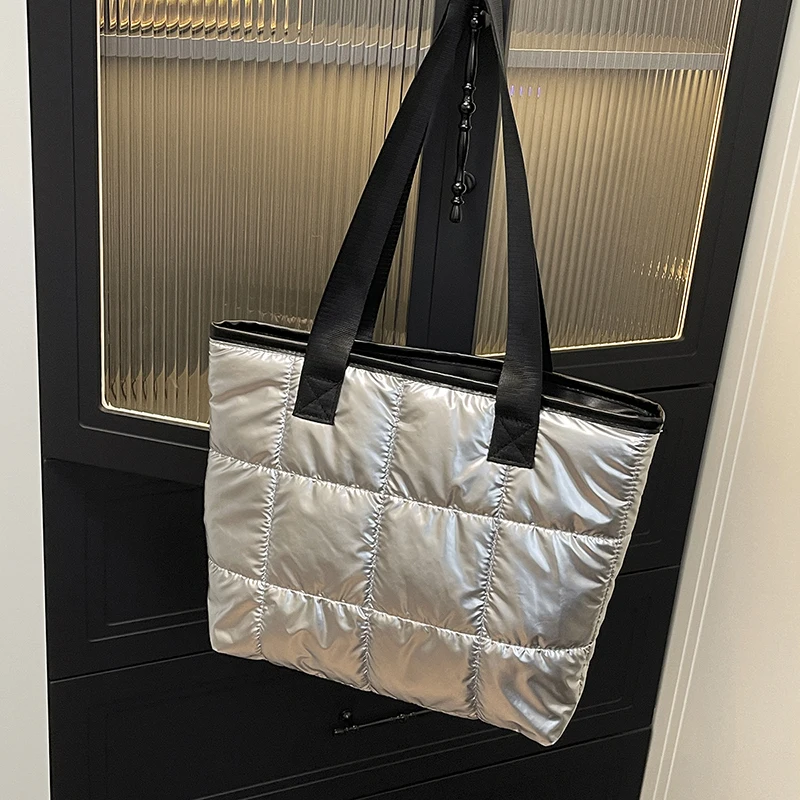 Modische Puffertaschen, luxuriöse Designer-Stepp-Umhängetasche für Damen, 2025, neue gepolsterte Handtasche, Platz-Baumwoll-Nylon-Shopper-Tasche, groß – Detail 23