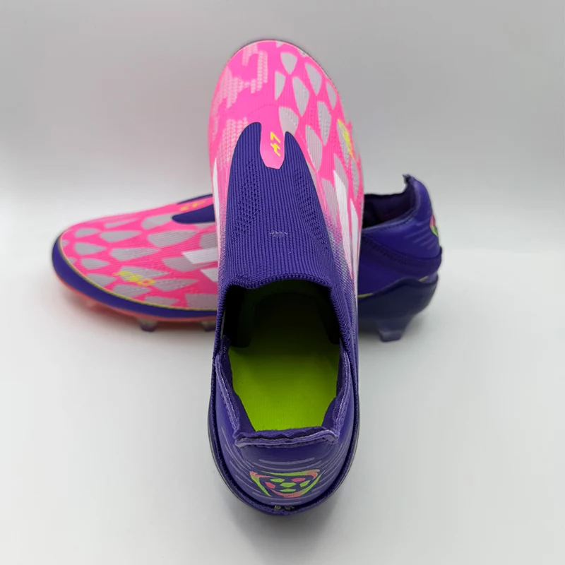 Men’s Studded Soccer Cleats 5