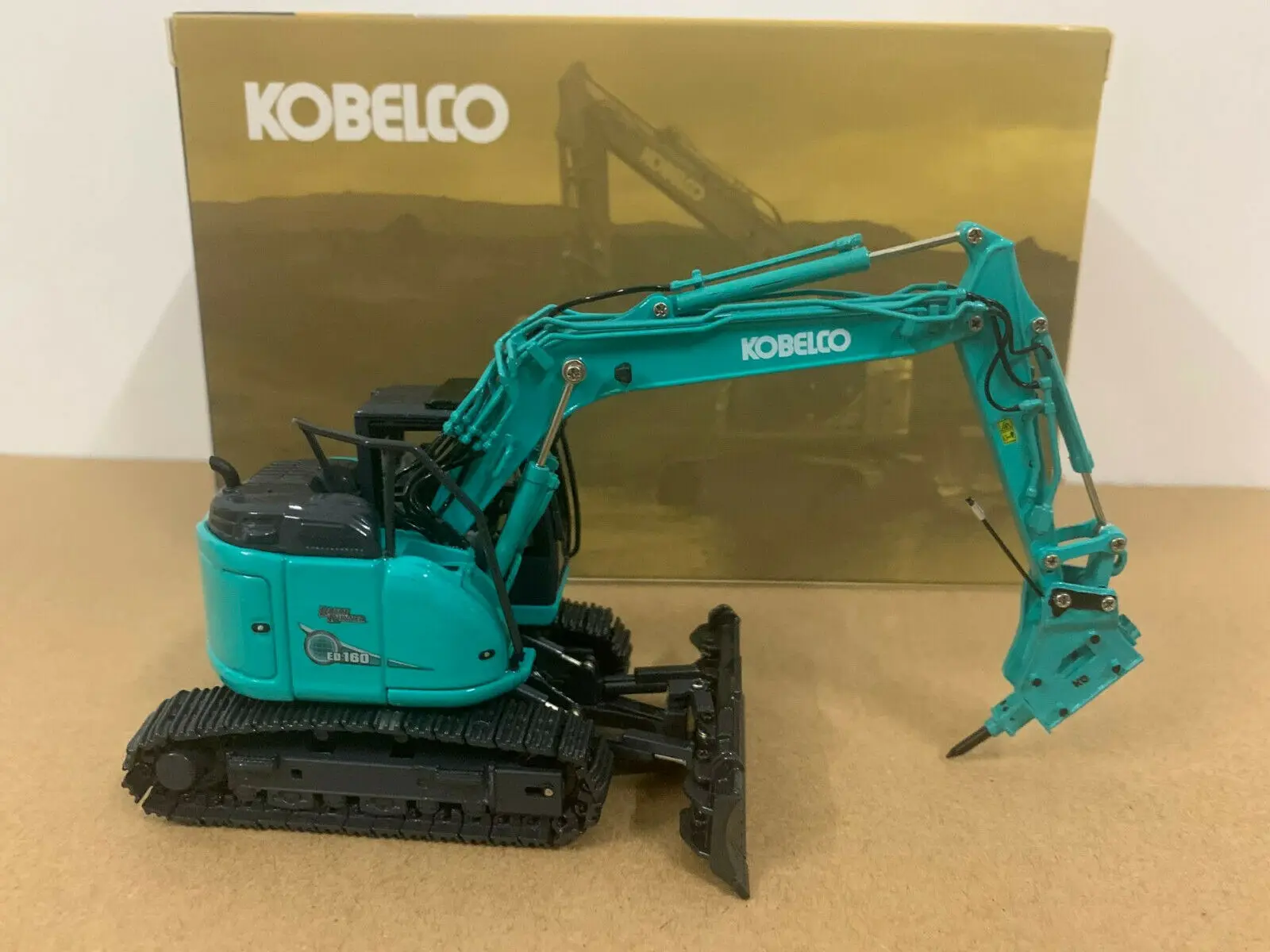 Kobelco ED160BR-5 Ultra Small Round Excavator/Hammer 1/50