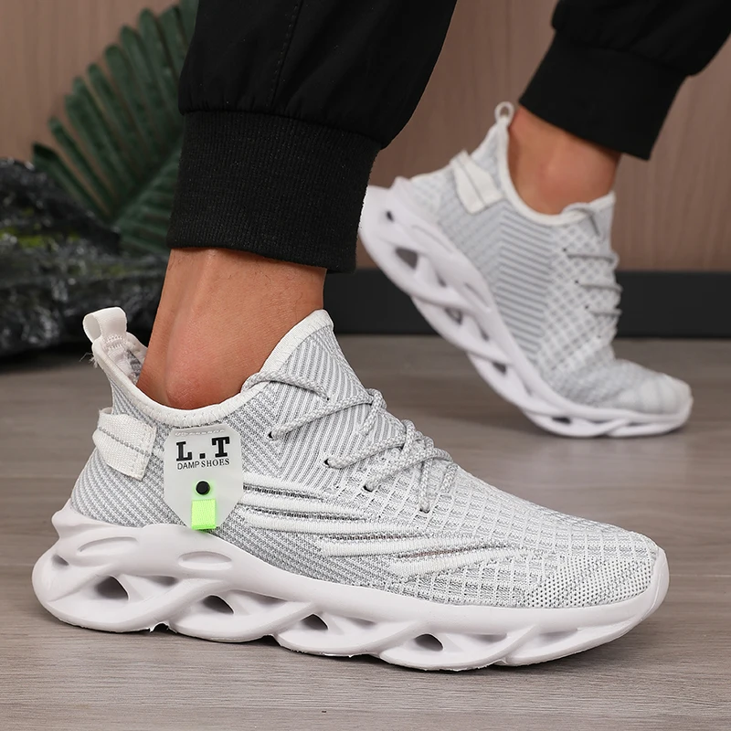 Men's Shoe Platform Lightweight Casual Sports Mesh Running Big Size Summer Tenis Masculino Hot Selling Fashionable Running Shoes